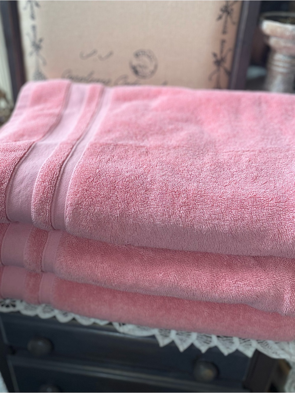 Threshold pink-coral bath towel set of 3